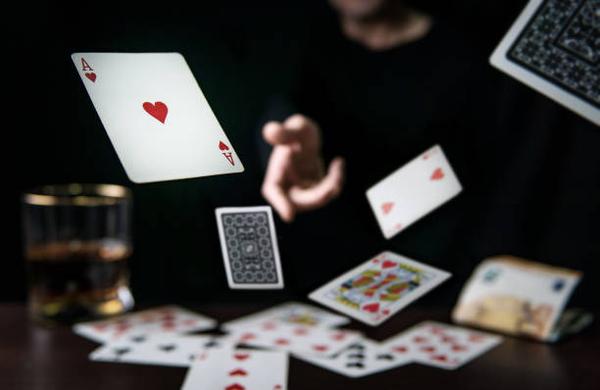 Explore 바카라사이트 추천 for Casino Graphics and Game Presentation