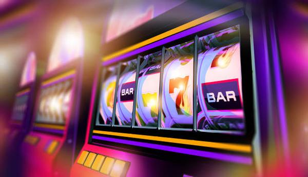 A Detailed Look at online casino Singapore Features